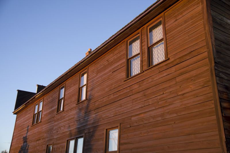 Wood Plank Siding Installation in Woodstock, VT